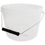plastmasas spainis ar vāku