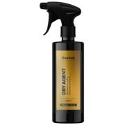 ūdeni atgrūdošs auto